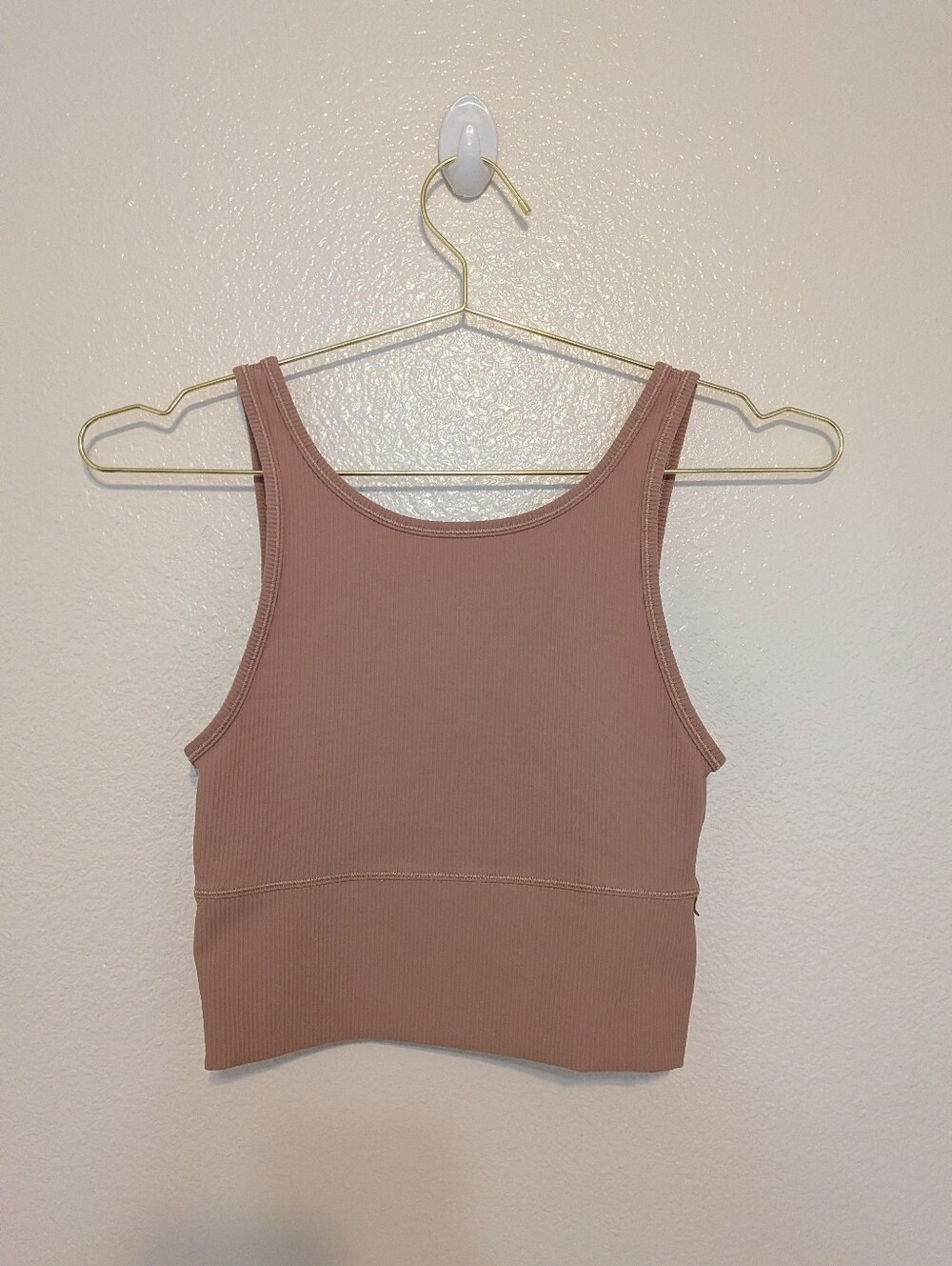 Lululemon Ribbed Cropped Athletic Tank Sports Bra